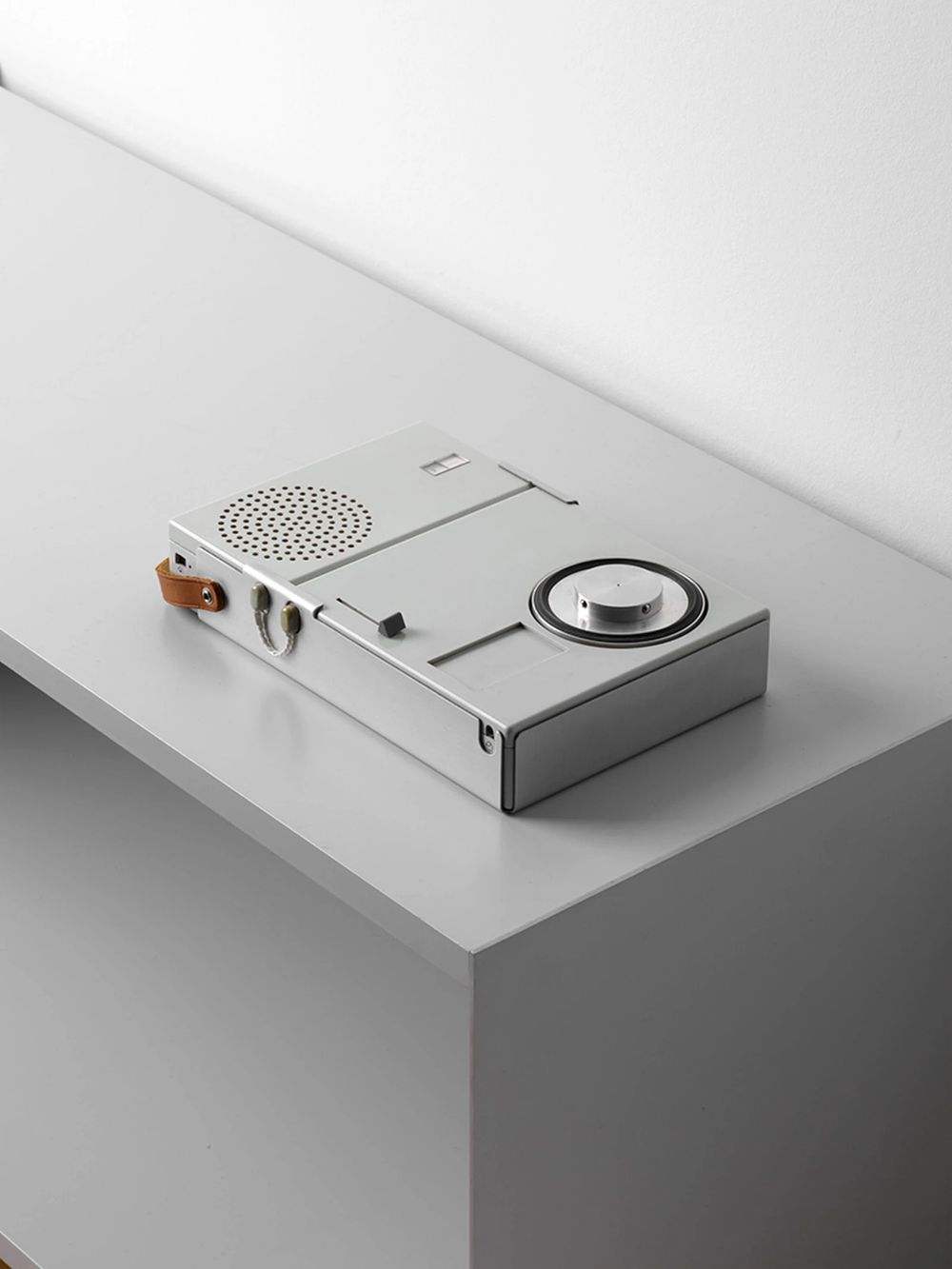 Braun T2 pocket radio